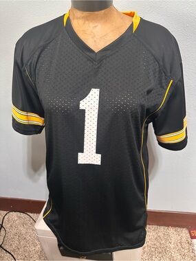 Rivalry Threads Iowa Hawkeyes #1 YXL Football Jersey‎